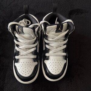 Jordan Air Force 1  mid Black and White and gold Sneakers